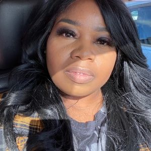 Meet your Posher, Rhonda